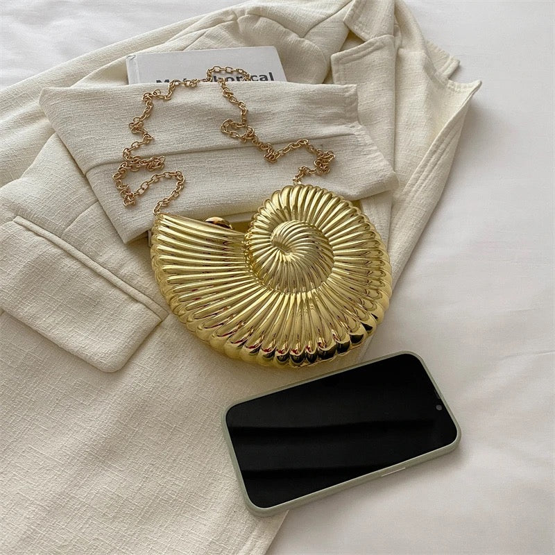 Shell bag gold