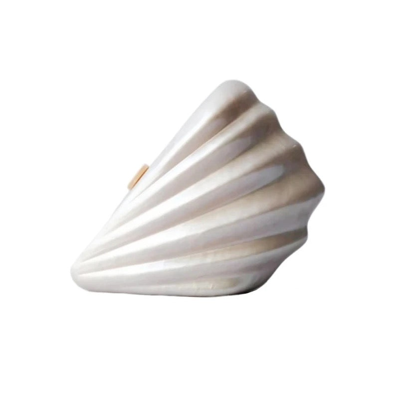Acrylic shell bag