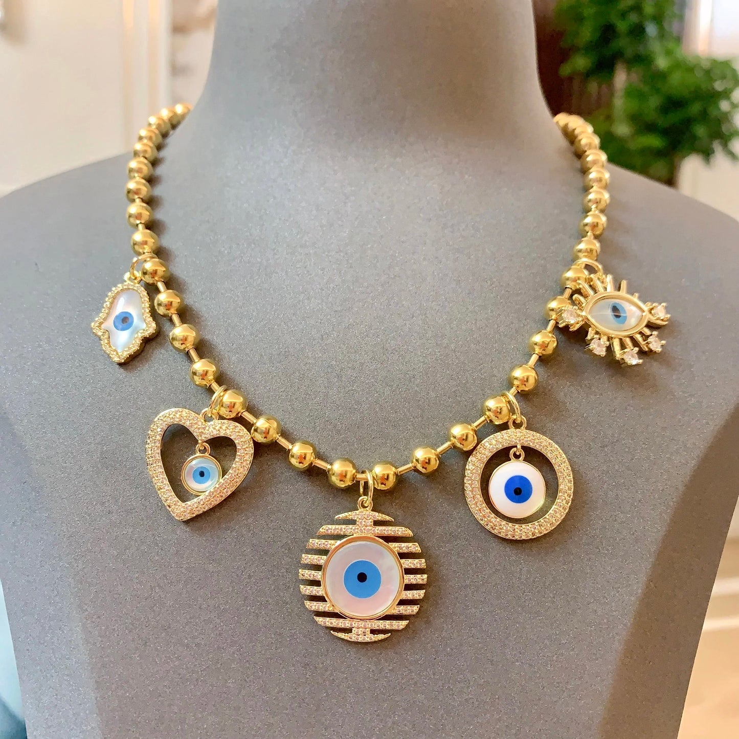 Evil eye heart eye pendant hamsa hand necklace